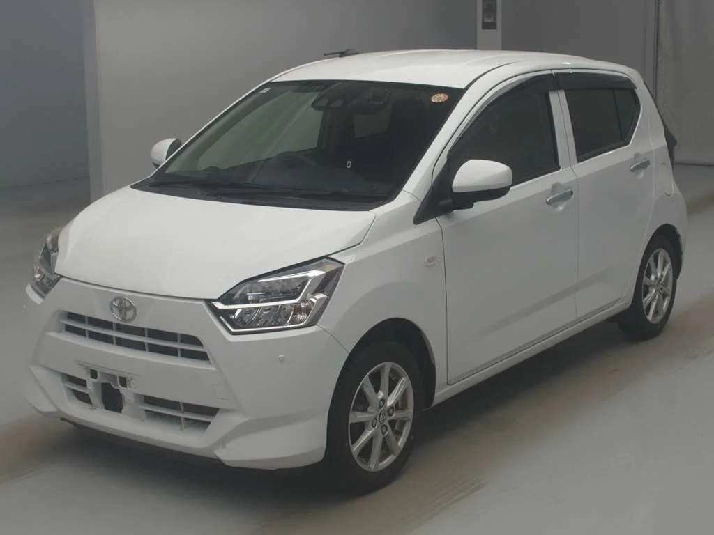 Toyota Pixis Epoch LA350A 2021